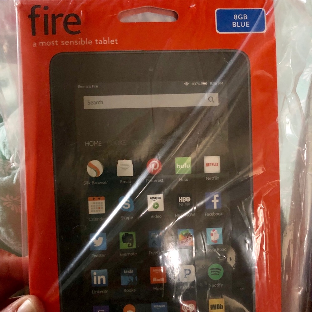 NIB Amazon Fire tablet 8GB and case!